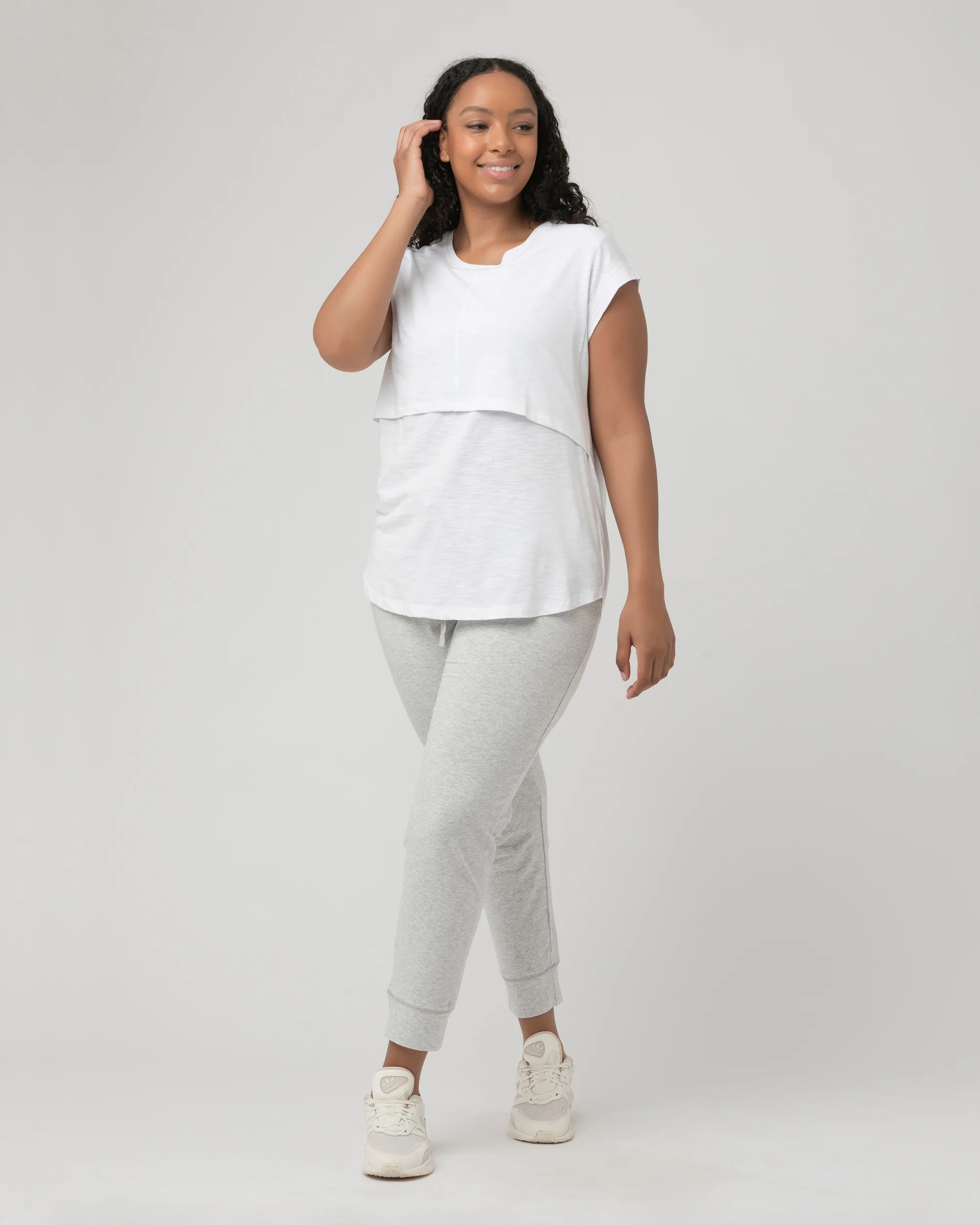 Richie Nursing Tee White - Image 8